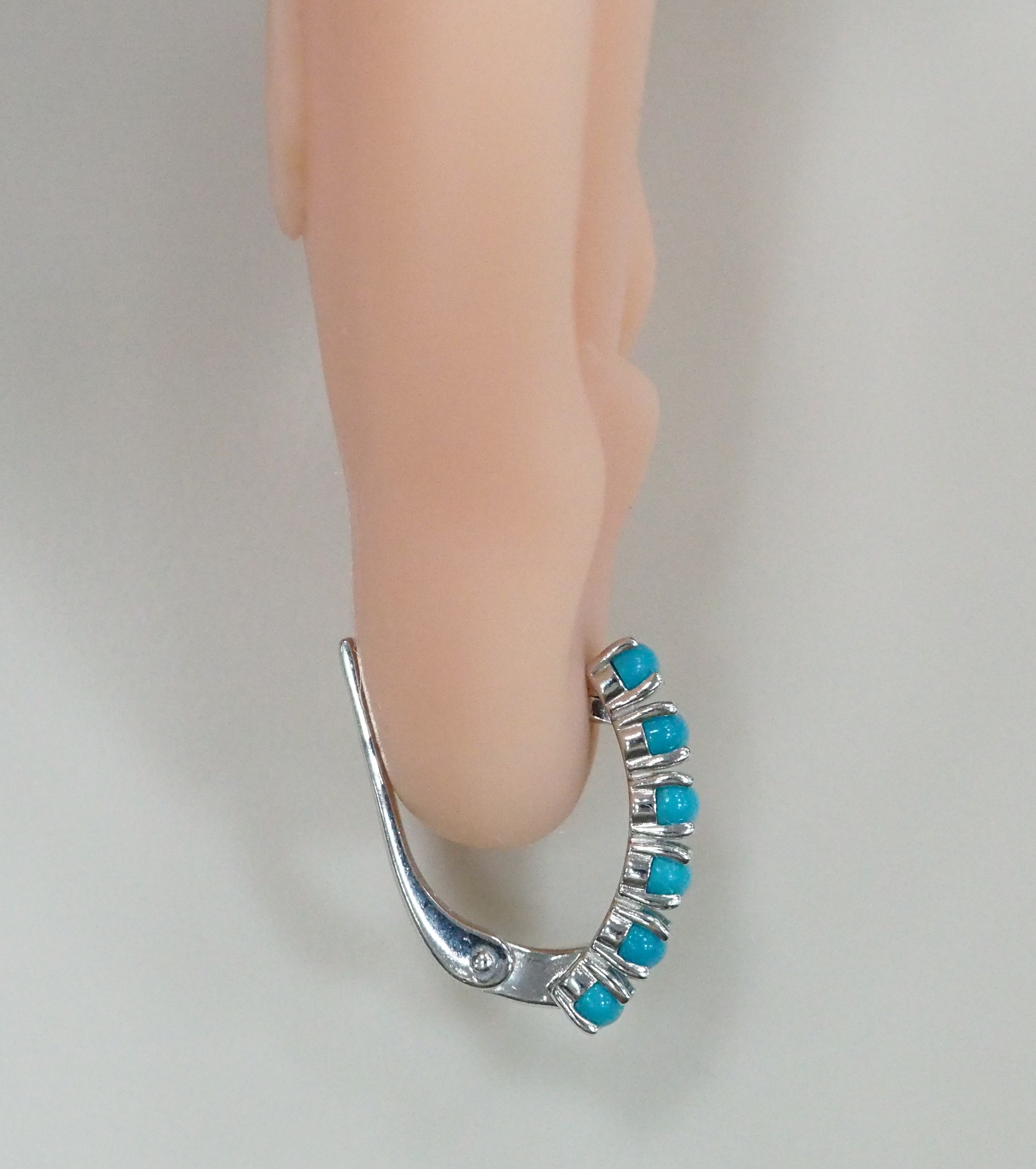 Серебряные серьги с бирюзой